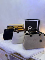 Michael Kors чанта