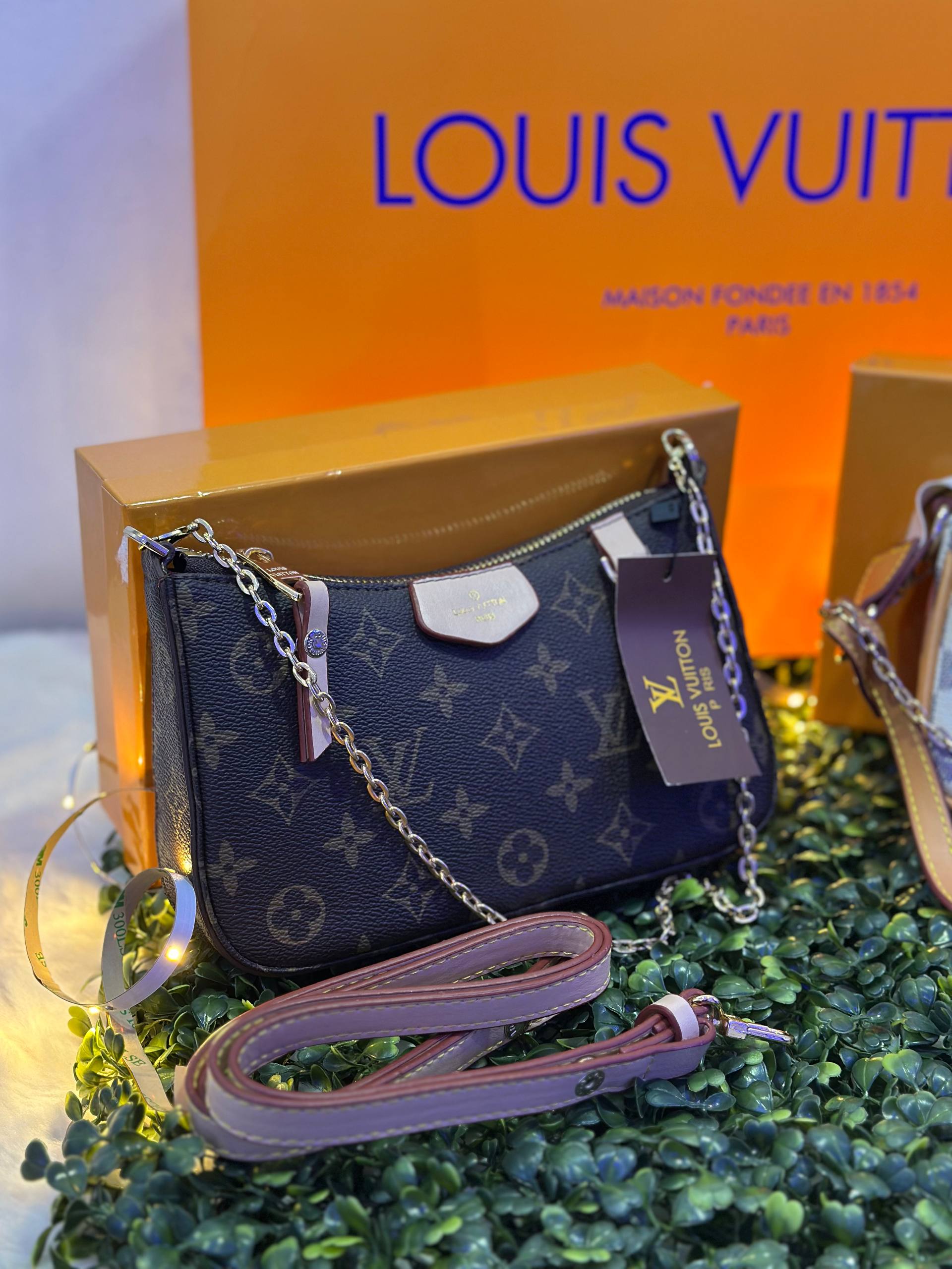 Louis Vuitton чанта